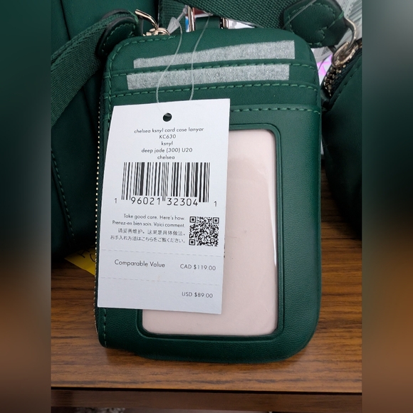 Kate Spade Green Backpack, Wallet, And Makeup Bag - Retails $467 - Picture 6 of 8